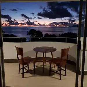 Studios- Beauvallon Mahe Island, Seychelles Apartment