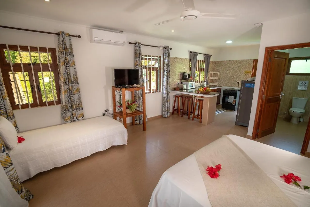La Maison Hibiscus Self Catering Accommodation Beau Vallon  Apartment Beau Vallon (Mahe)