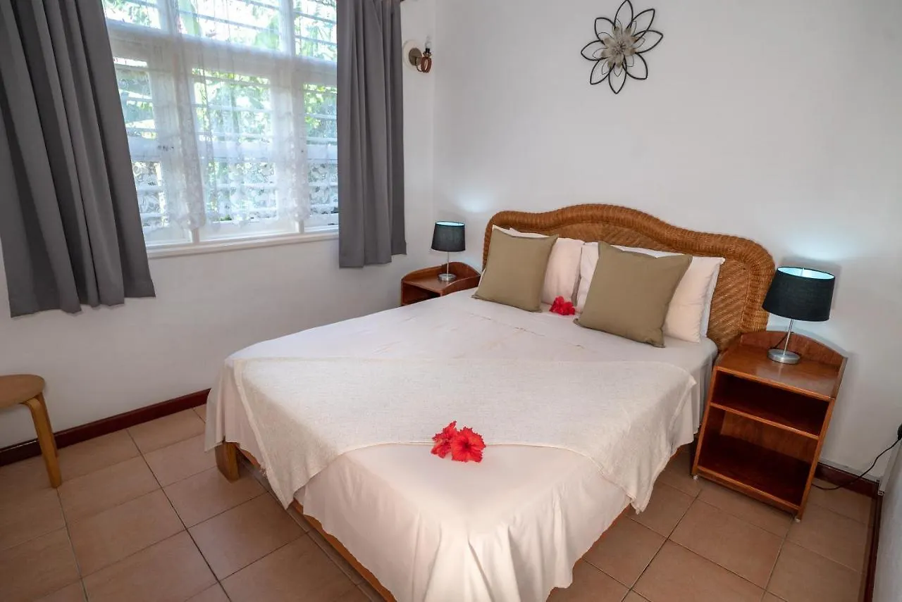 La Maison Hibiscus Self Catering Accommodation Beau Vallon