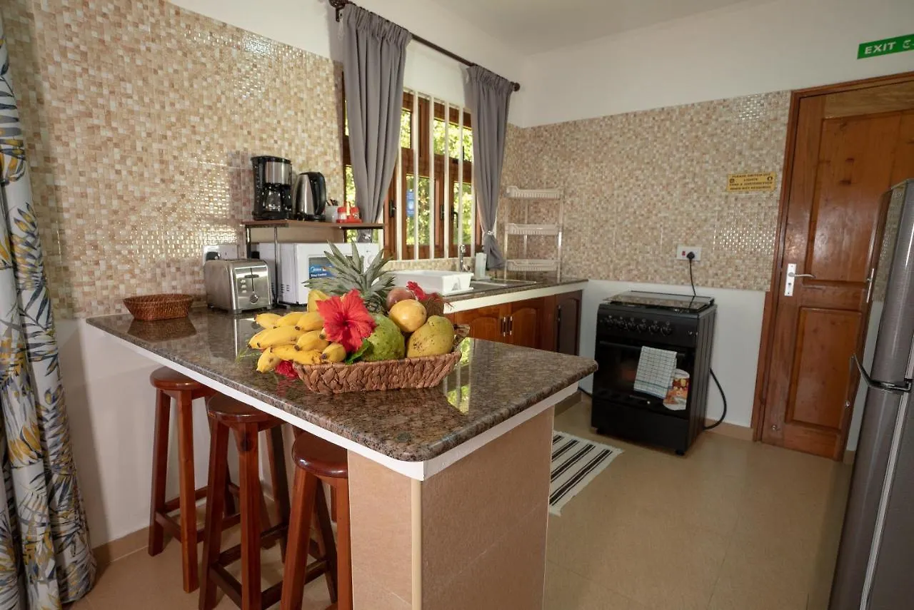 La Maison Hibiscus Self Catering Accommodation Beau Vallon  0*, Beau Vallon (Mahe) Seychelles