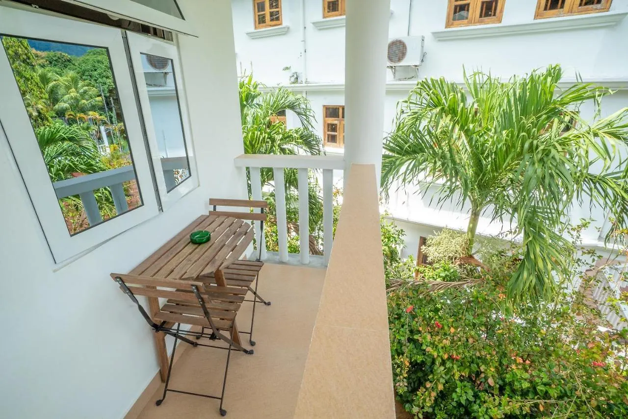 La Maison Hibiscus Self Catering Accommodation Beau Vallon  0*, Beau Vallon (Mahe)