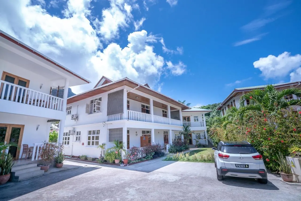 La Maison Hibiscus Self Catering Accommodation Beau Vallon  0*, Beau Vallon (Mahe)