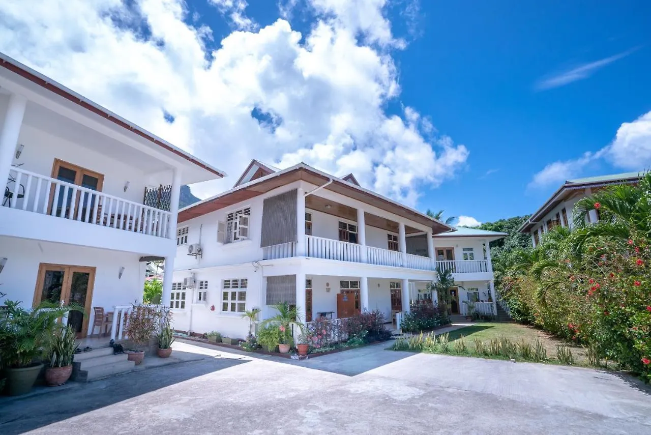 La Maison Hibiscus Self Catering Accommodation location