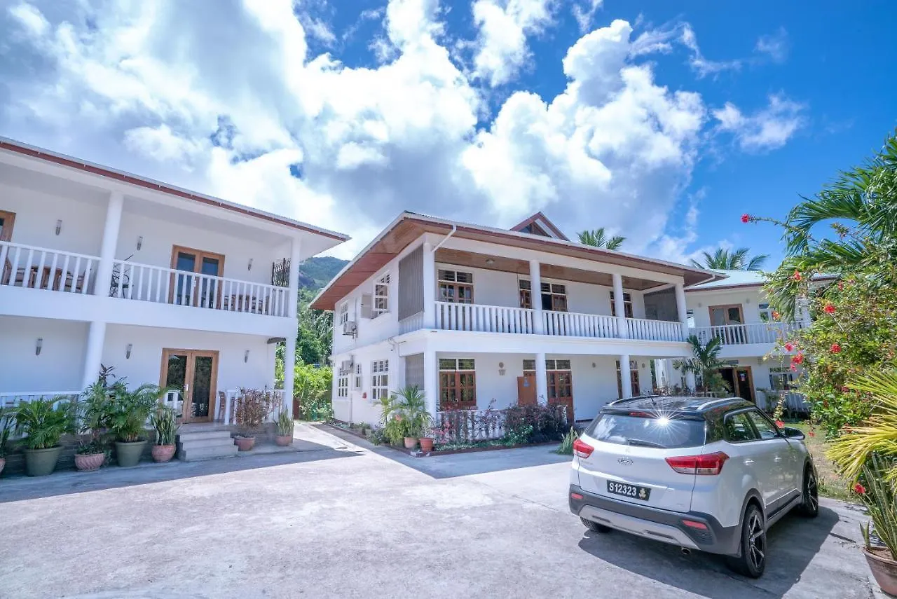 La Maison Hibiscus Self Catering Accommodation Beau Vallon  Apartment
