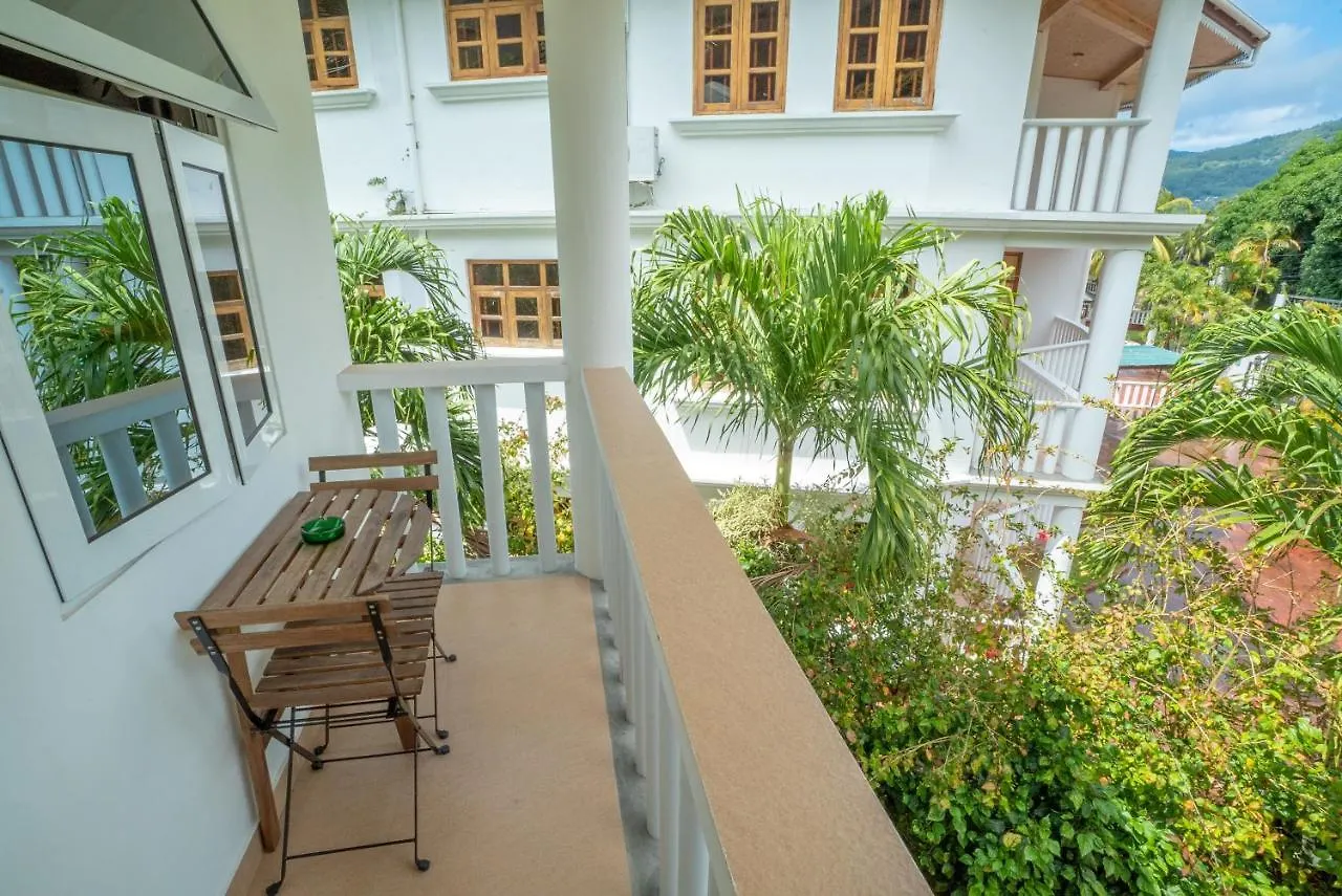 Apartment La Maison Hibiscus Self Catering Accommodation Beau Vallon