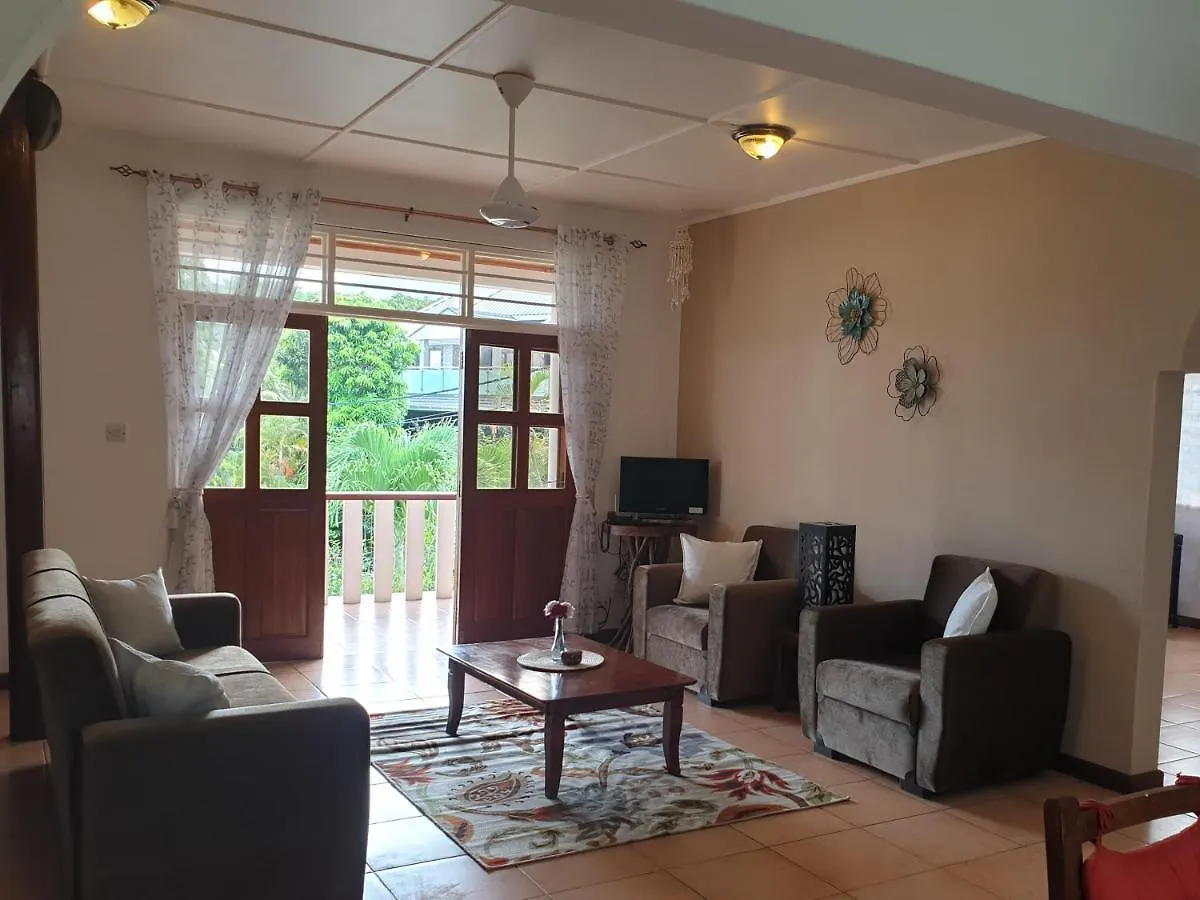 Apartment La Maison Hibiscus Self Catering Accommodation Beau Vallon  Seychelles
