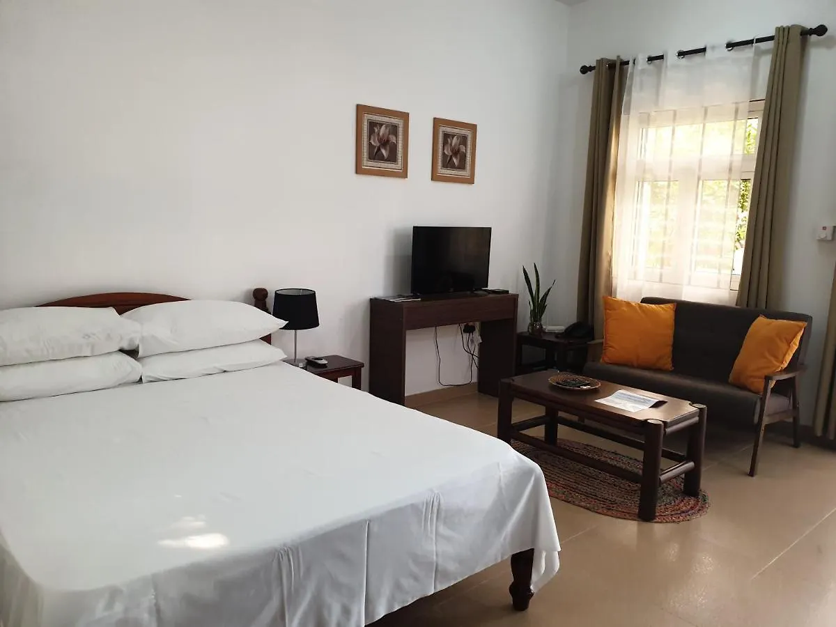 La Maison Hibiscus Self Catering Accommodation Beau Vallon  0*, Beau Vallon (Mahe)