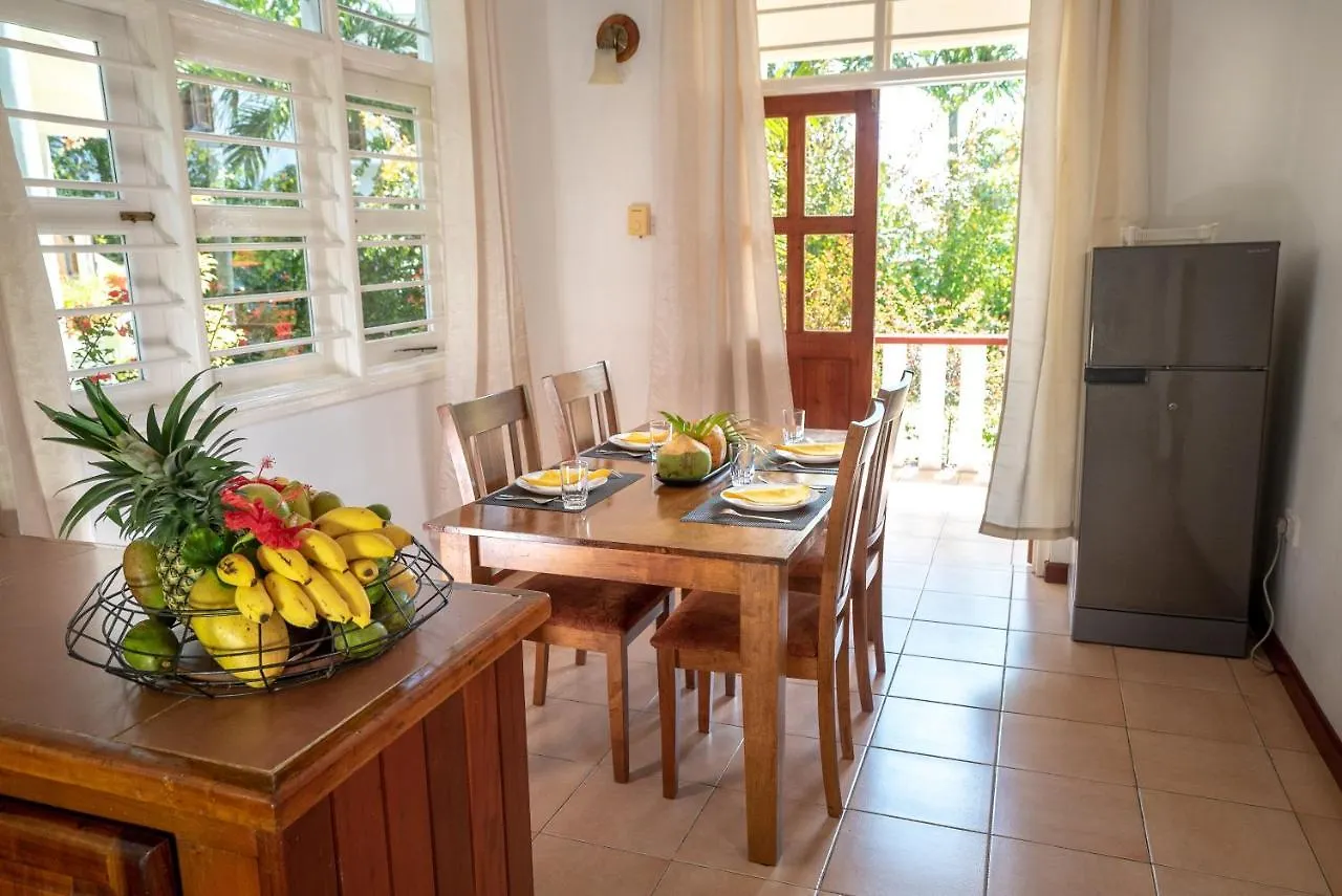 La Maison Hibiscus Self Catering Accommodation Beau Vallon  0*, Beau Vallon (Mahe)