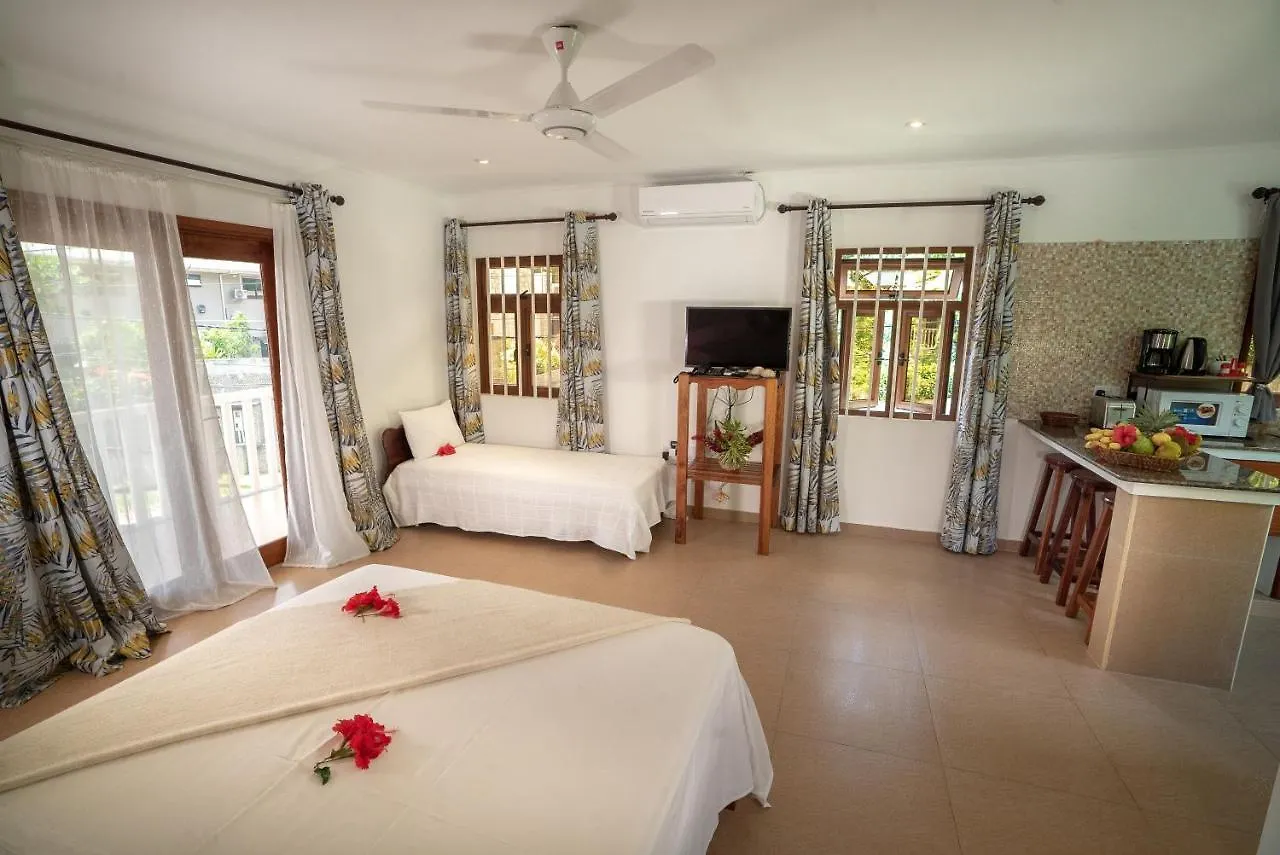 La Maison Hibiscus Self Catering Accommodation Beau Vallon  Seychellen
